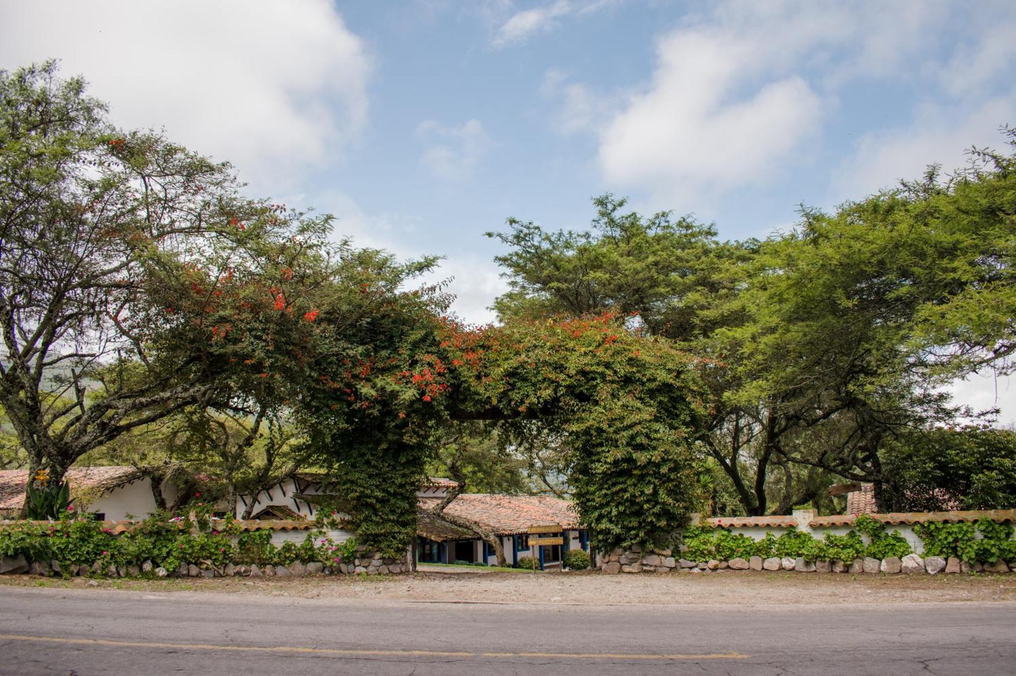Hacienda San Francisco Hotel Tumbabiro Luaran gambar